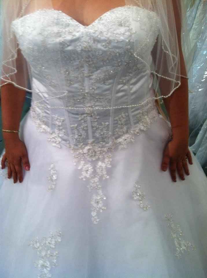 my wedding dress...OMG I LOVE MY DRESS
