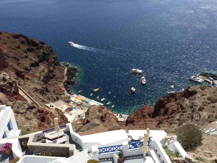 BAH!! Greece style (because it's Friday and I'm checked out).