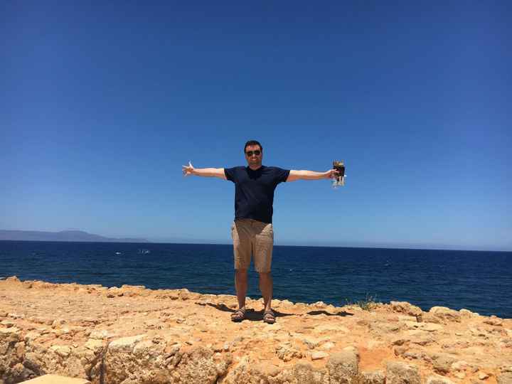 BAH!! Greece style (because it's Friday and I'm checked out).
