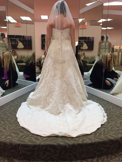 Is this shadow on my dress normal?