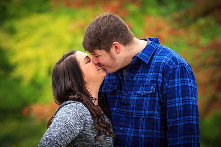 Show me your favorite Engagement Pictures!