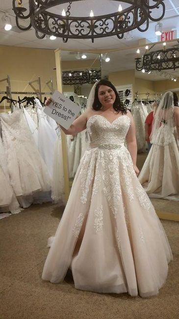 Show me your dress!