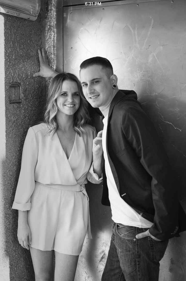 Engagement Photos….What to wear?!?