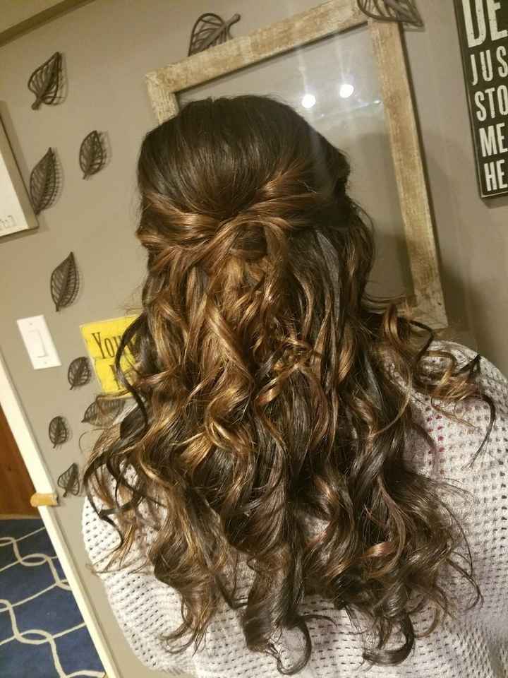 Please show me your half up/half down hairstyles!