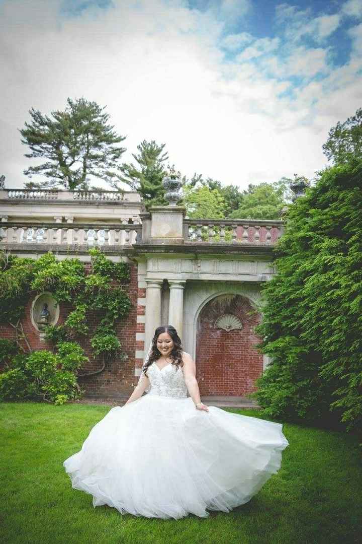 Where are my curvy brides?