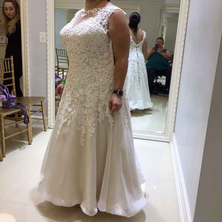 Wedding attire for courthouse wedding