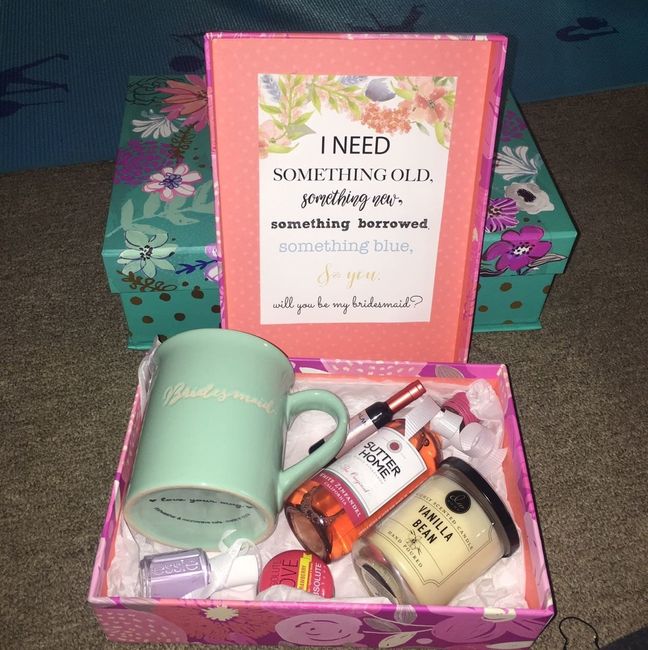 Bridesmaid/Groomsmen Boxes?