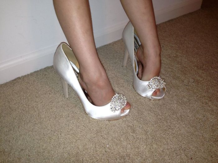Show me your wedding shoes!!!!