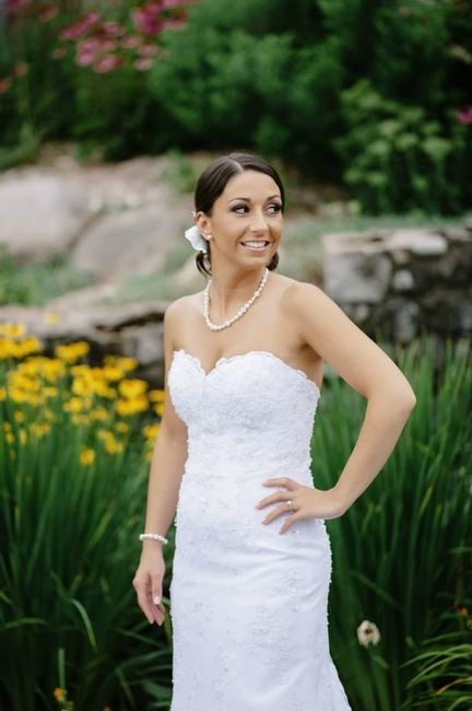 Wedding pics are here :)