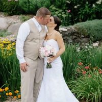 Wedding pics are here :)