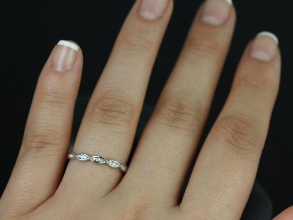Wedding Rings - having trouble picking one!
