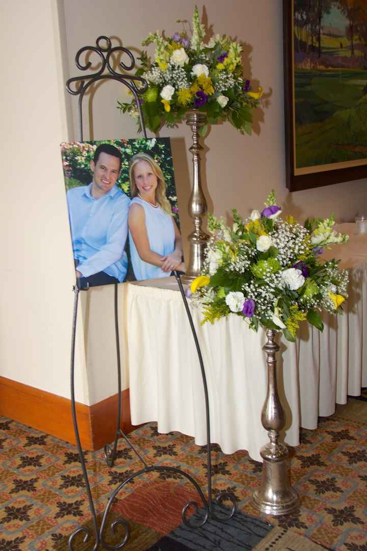 Ugh..engagement pics ;(