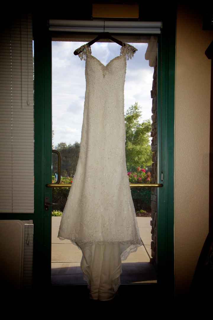 Lemme see some Dresses!