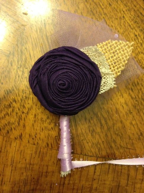 DIY Boutonniere Re-Do--- what do you think??? (pics)