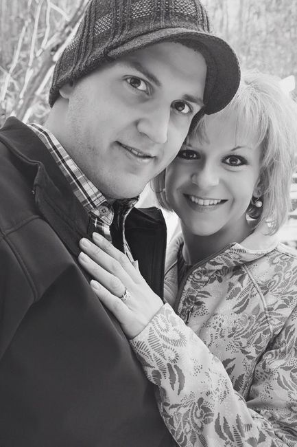 We finally got our engagment pictures back!! (pics)