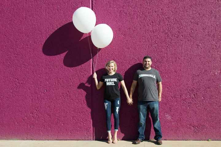 Engagement photo inspiration! Outfits and props!