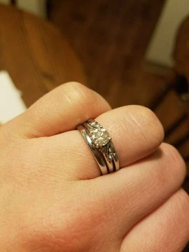Went shopping for wedding band!!