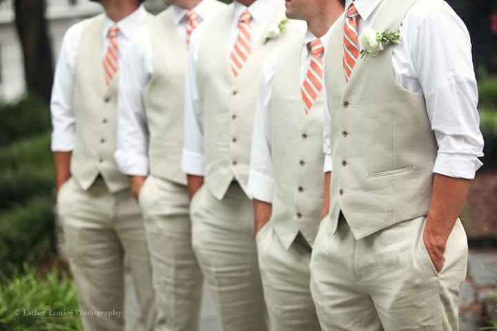 Groomsmen attire for DW! Advice needed!