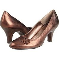 NWR: Shoes for Interview?