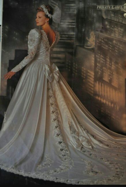 Wearing my mothers 19 yr old wedding dress?