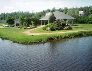 What type of venue are you getting married at? Pics