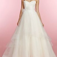 wedding gown designer warning - 1