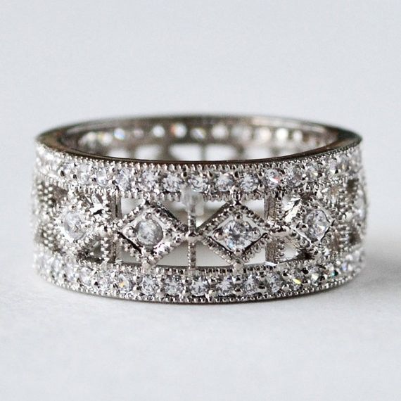 Cheap/fake wedding ring set?