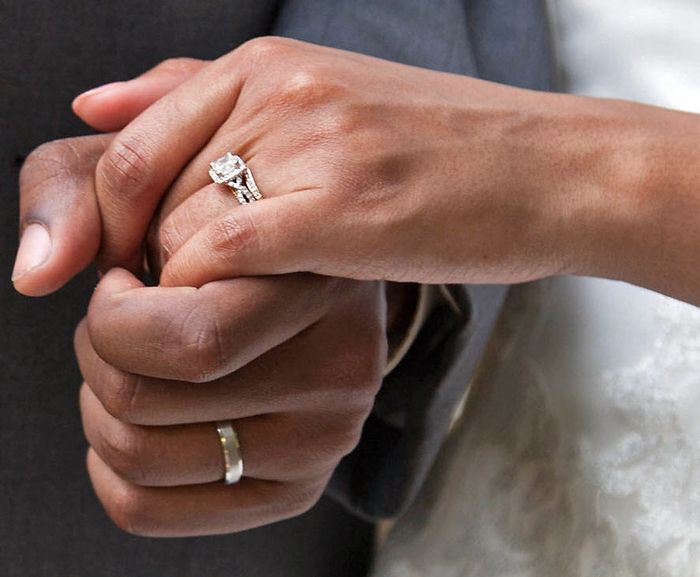 We haven't had any ring porn in awhile...