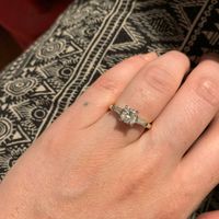 Is it ok to ask you for how many  ct’s is your engagement ring? And for the price and brand? - 1