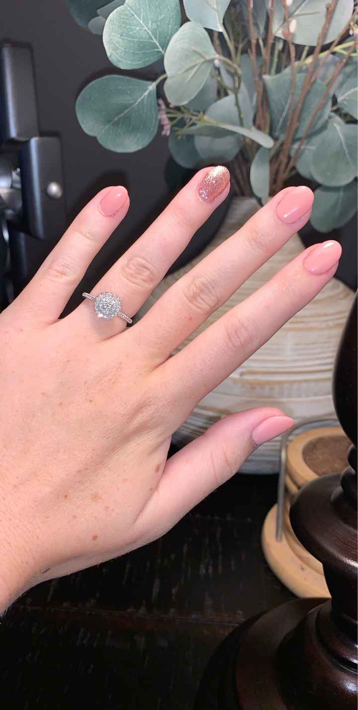 Brides of 2022! Show us your ring! - 1
