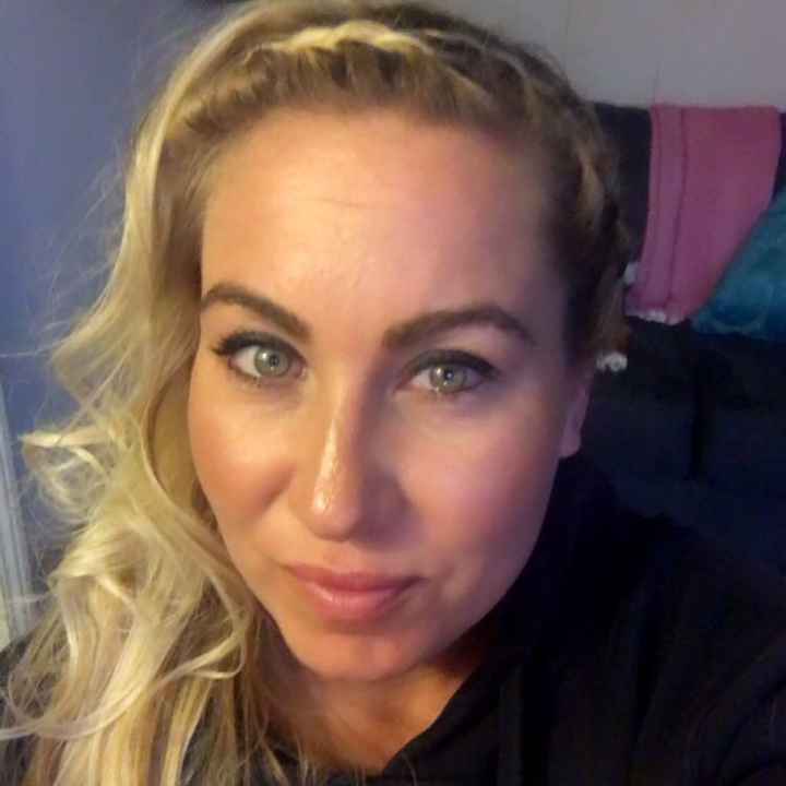 Wedding makeup trial pic, hate my hair trial- help!!!!!