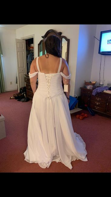 What was your wedding dress shopping experience like? 1