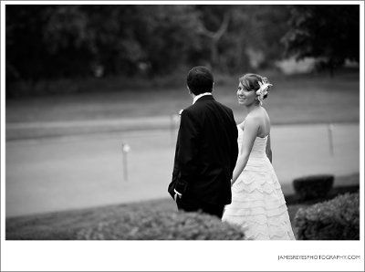 FINALLY wedding pics!!