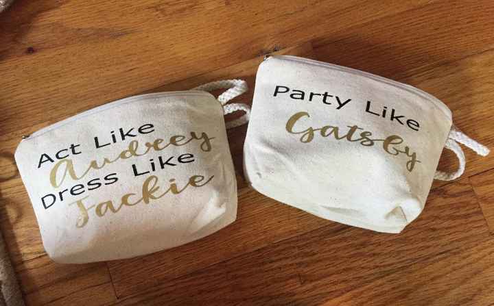little makeup bags that will go in the bridesmaids tote bag (i'll post those when I have them comple