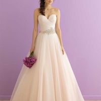 Let me see your DRESS!