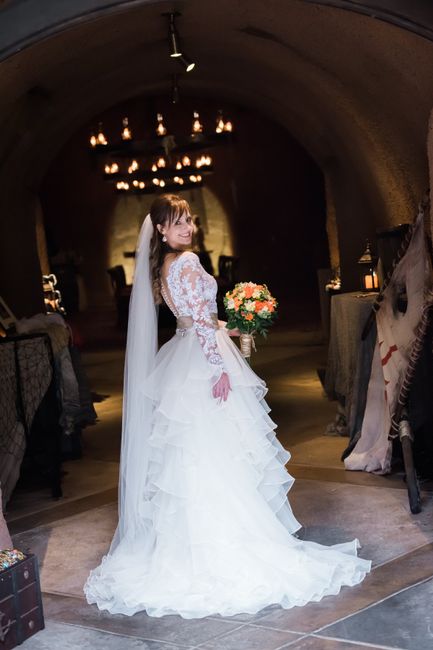Wedding dress trains 😍👰🏻🤍 - 1