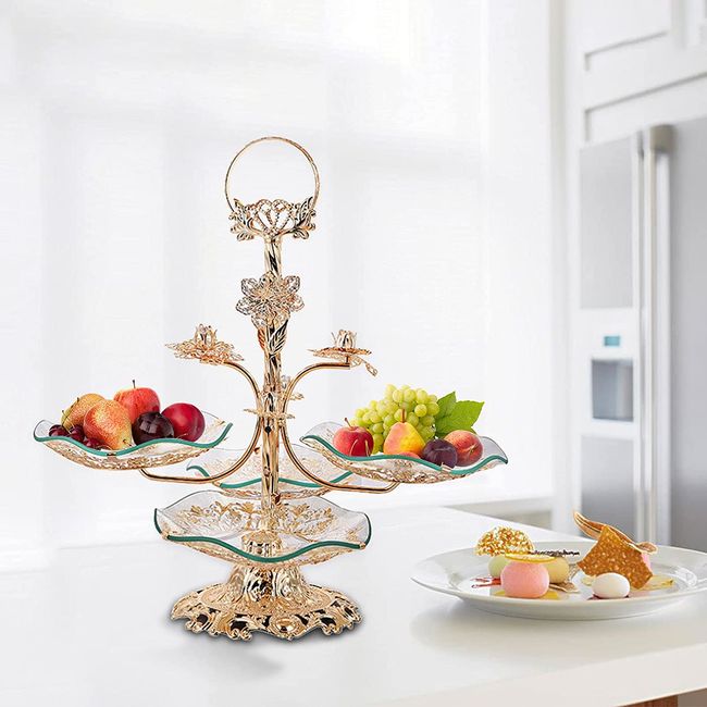 Opinions on snacks at reception tables? - 1