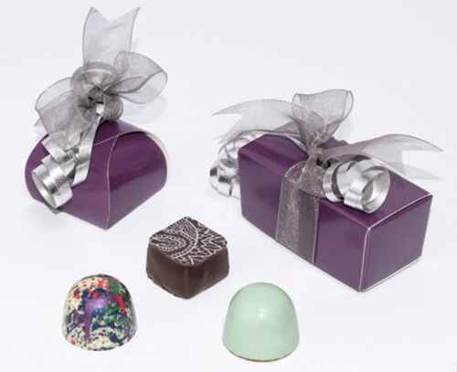 Help!!! Wedding Favors??? What are some good but cheap options? 1