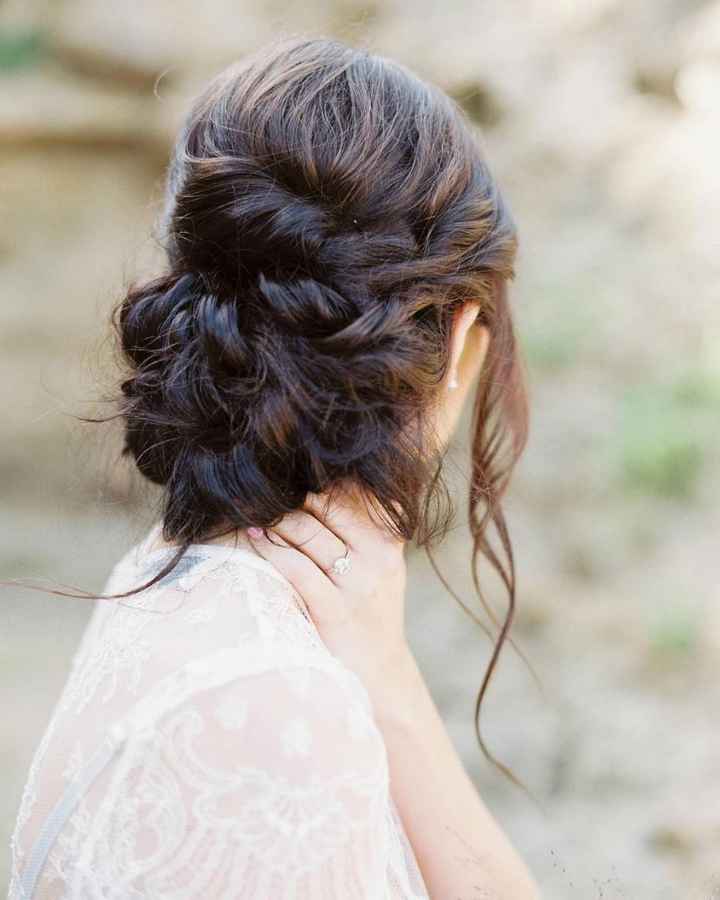 Updo or half up half down? 4
