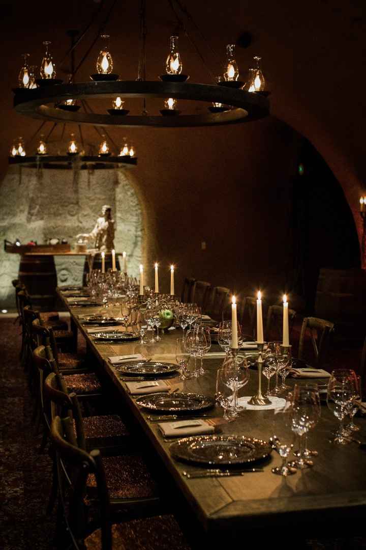 Simple Pirate Table Decor