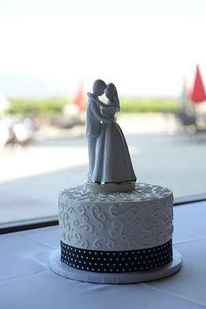 cake topper