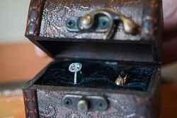ring box