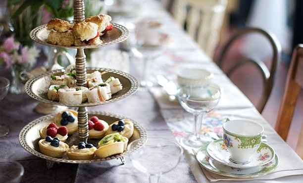 English tea party? 