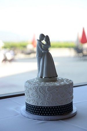 cake topper