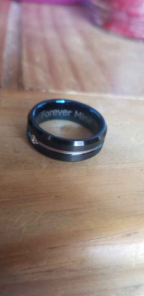 His wedding band came in! - 1