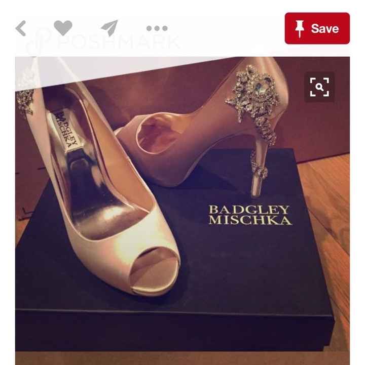 Badgley Mischka Shoes