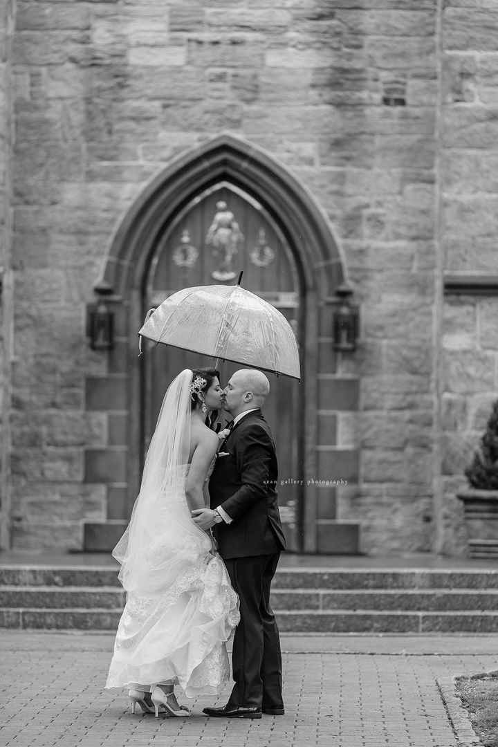 Let's see some pictures of your rainy wedding day!