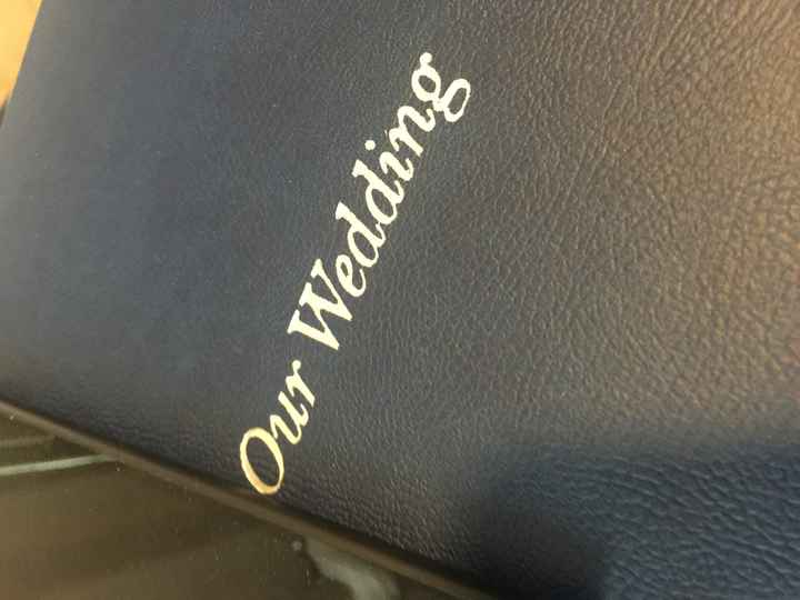 Non-Professional review of AdoramaPix Hudson Photo Album