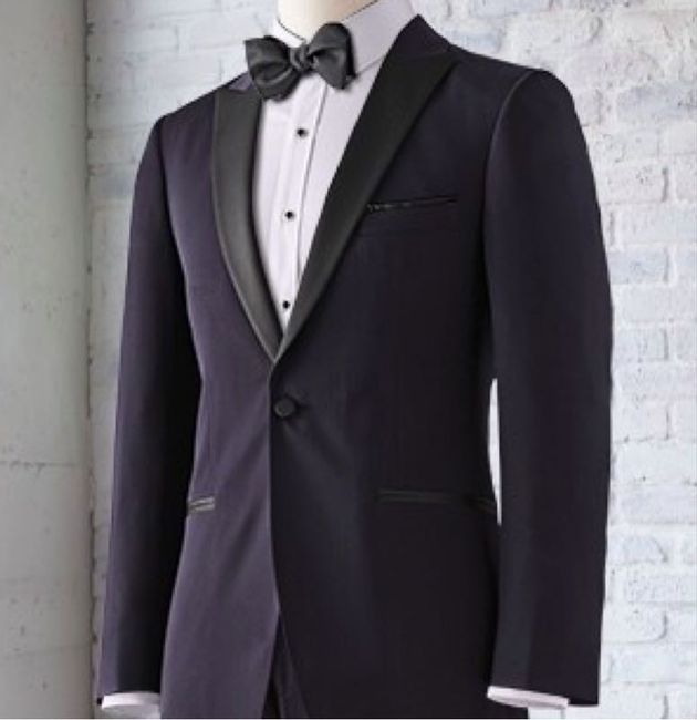 Show me your groom's attire!
