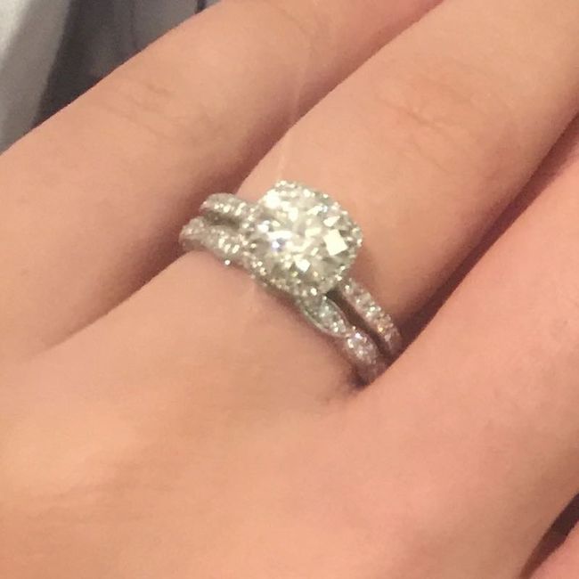 Wedding Band Opinions: Marquise/Scalloped Band?